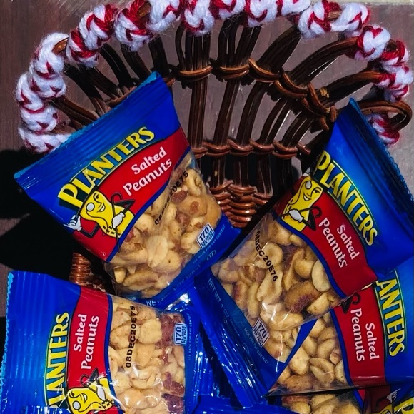 Handwoven Wooden macrame centerpiece - Picture 3 of 5